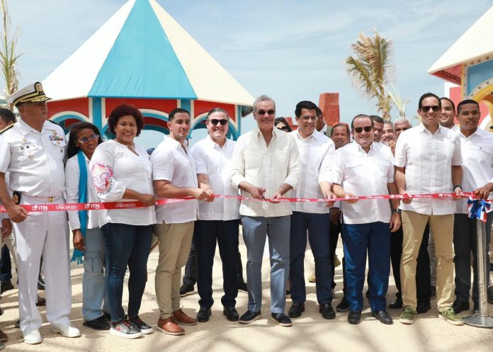 Abinader inaugura segunda fase del Puerto Cabo Rojo y el acueducto que beneficiará ocho mil habitaciones del área turística
