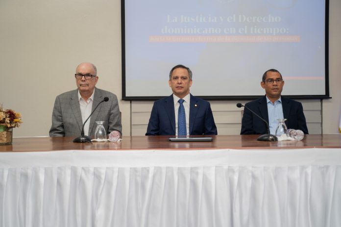 Henry Molina cita digitalización y reducción del retardo judicial como avances que fortalecen la confianza en la justicia