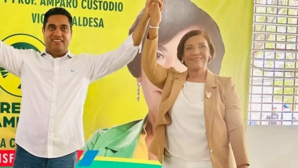 Regidores de La Vega dejan sin efecto la renuncia de Amparo Custodio