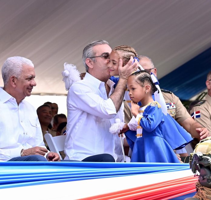 Presidente Abinader encabeza actos conmemorativos al 181 aniversario de la Batalla de Azua del 19 de Marzo Presidente Abinader encabeza actos conmemorativos al 181 aniversario de la Batalla de Azua del 19 de Marzo