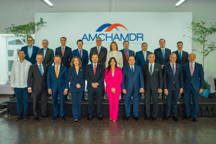 Meta RD 2036: Gobierno presenta hoja de ruta para duplicar el PIB nacional para el 2036 ante AMCHAMDR