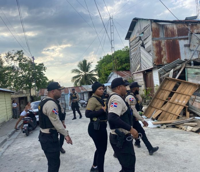 DNCD captura a "OREJA" un de los narcotraficantes más buscado en Montecristi DNCD captura a "OREJA" un de los narcotraficantes más buscado en Montecristi