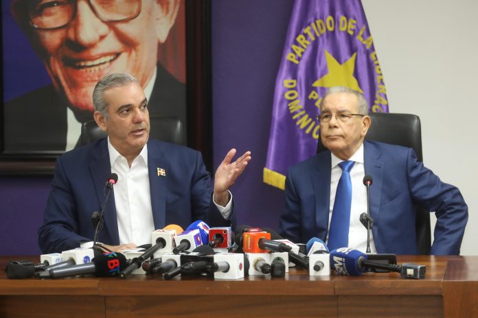 Presidente Abinader se reúne con el expresidente Danilo Medina para fortalecer posición unificada ante crisis haitiana