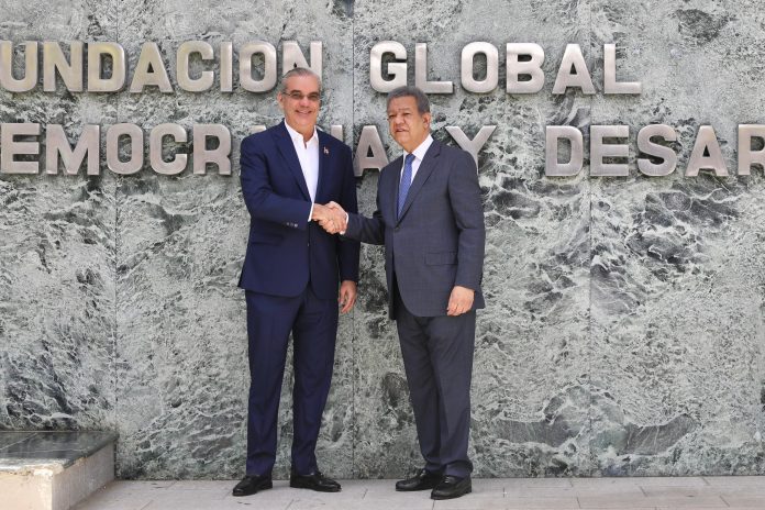 Abinader y Leonel se reúnen