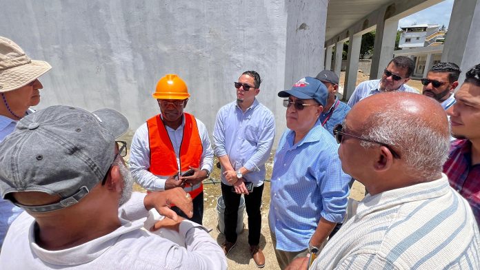 Infraestructura Escolar agiliza terminación de escuelas en Puerto Plata en el marco del Plan “Aulas 24/7”