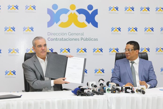 Presidente Abinader promulga la nueva Ley 47-25 de Contrataciones Públicas y sella un compromiso histórico con la transparencia