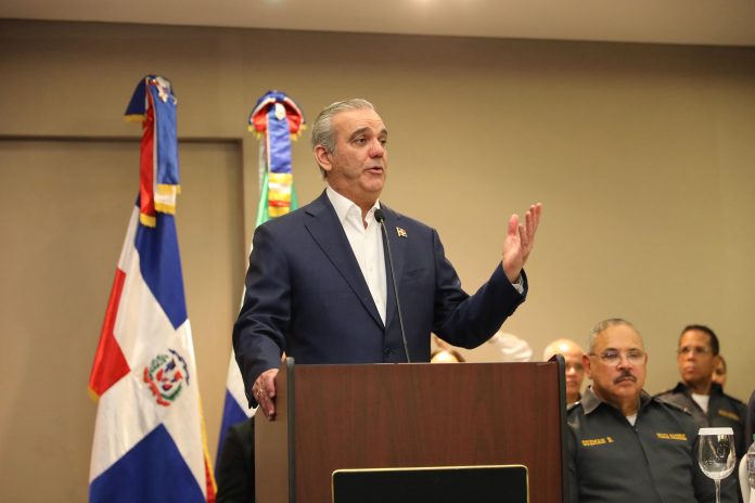 Abinader promulga el nuevo Código Penal, con avances para la justicia y la seguridad en la República Dominicana Abinader promulga el nuevo Código Penal, con avances para la justicia y la seguridad en la República Dominicana