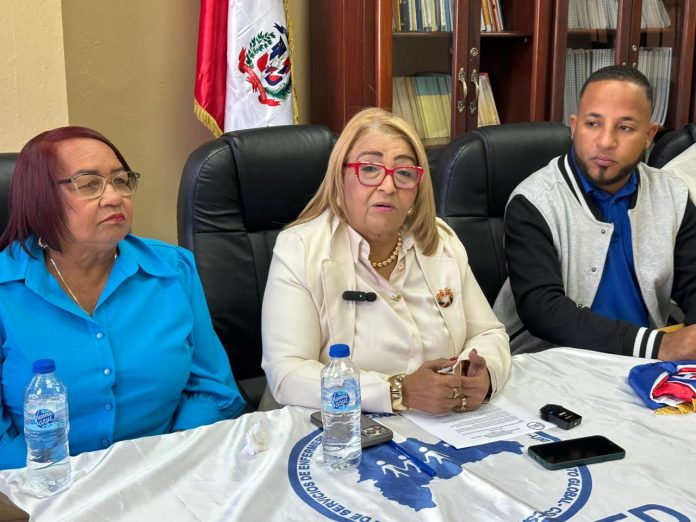 Sol Amantina Delgado, presidenta de UNASED 1 Enfermeras reclaman cumplimiento en 2026 de acuerdos firmados con el Gobierno en 2025