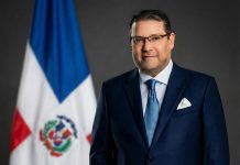 Abinader remueve a tres funcionarios a otras instituciones mediante el Decreto 3- 26 a Industria y Comercio, Aduanas y Viviendas Abinader remueve a tres funcionarios a otras instituciones mediante el Decreto 3- 26 a Industria y Comercio, Aduanas y Viviendas