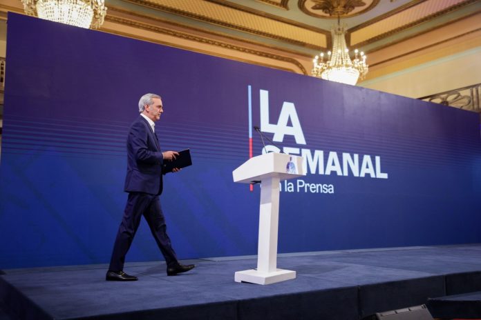 d8907c93-aea8-4e18-bc4d-2c6050fdd5f8