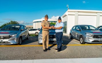 Ministerio de Defensa fortalece la formación técnica de las Escuelas Vocacionales con entrega de nuevos vehículos Ministerio de Defensa fortalece la formación técnica de las Escuelas Vocacionales con entrega de nuevos vehículos