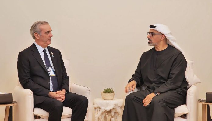 Abinader sostiene audiencia con el príncipe heredero de Abu Dhabi y concluye agenda en Emiratos Árabes Unidos