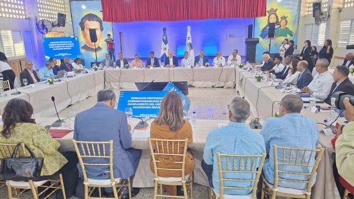 Infraestructura Escolar ejecuta plan de remozamiento de 30 centros educativos en condiciones críticas en Santiago antes del próximo año escolar