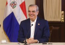 Abinader viaja este lunes a París, Francia; se reunirá con su homólogo Emmanuel Macron Abinader viaja este lunes a París, Francia; se reunirá con su homólogo Emmanuel Macron