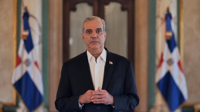 Abinader afirma que el país está preparado para enfrentar el impacto de la crisis internacional del petróleo