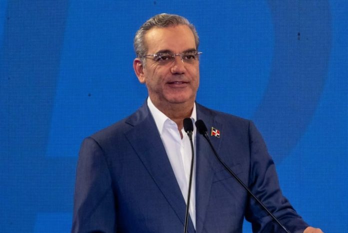 Presidente Luis Abinader viajará este viernes para participar en cumbre de alto nivel convocada por Donald Trump en Miami