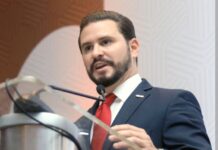 Empresario Dominicano condena acelerado endeudamiento del Gobierno Empresario Dominicano condena acelerado endeudamiento del Gobierno