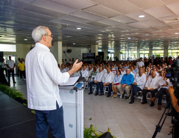 Presidente Abinader agradece el compromiso del sector agropecuario y afirma que el reconocimiento de la FAO pertenece a todo el pueblo dominicano