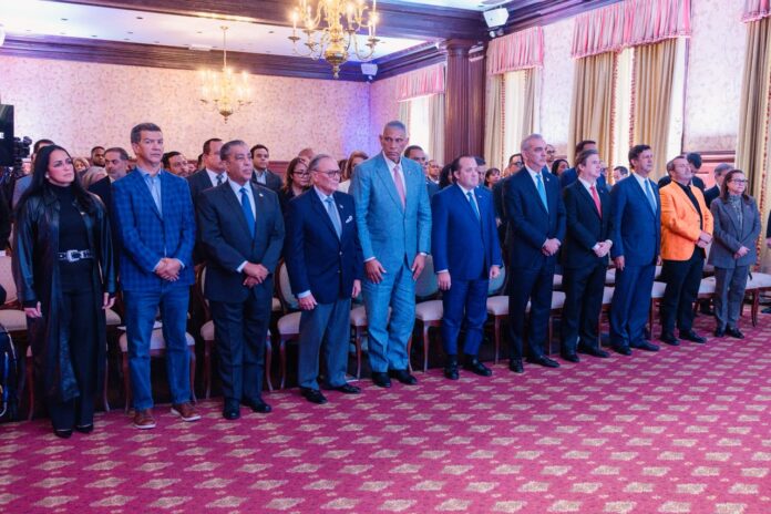 Abinader resalta avances de Meta RD 2036 y señala reducción de la pobreza de 25.9% a 17% como muestra del progreso hacia el objetivo de duplicar la economía